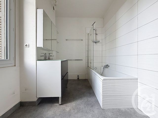 maison à louer - 8 pièces - 216.48 m2 - MONT ST AIGNAN - 76 - HAUTE-NORMANDIE - Century 21 Harmony