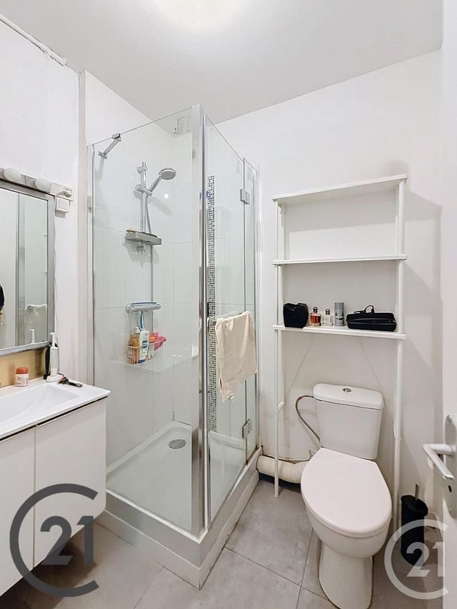 Appartement à vendre - 2 pièces - 43.5 m2 - ROUEN - 76 - HAUTE-NORMANDIE - Century 21 Harmony