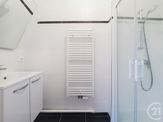 Appartement F2 à louer - 2 pièces - 35.0 m2 - BIHOREL - 76 - HAUTE-NORMANDIE - Century 21 Harmony
