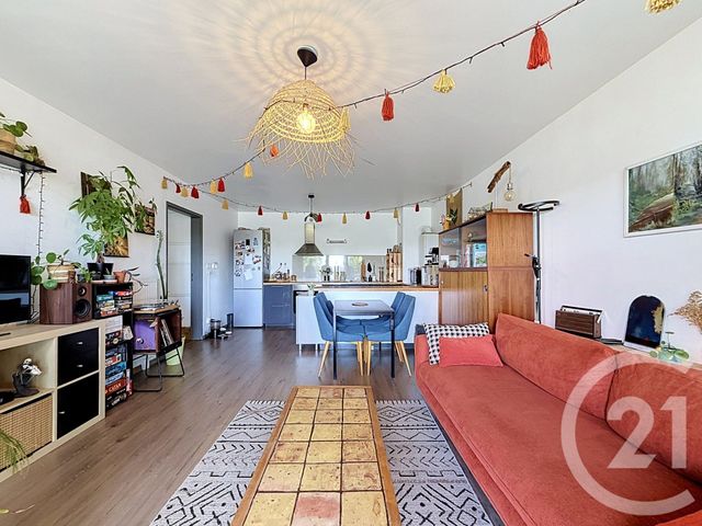 Appartement F3 à vendre - 3 pièces - 65.12 m2 - DEVILLE LES ROUEN - 76 - HAUTE-NORMANDIE - Century 21 Harmony