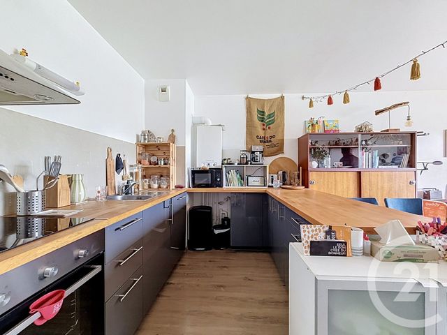 Appartement F3 à vendre - 3 pièces - 65.12 m2 - DEVILLE LES ROUEN - 76 - HAUTE-NORMANDIE - Century 21 Harmony